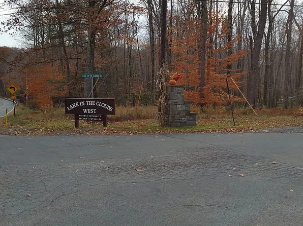 39G Skyline Ct, Canadensis, PA 18325