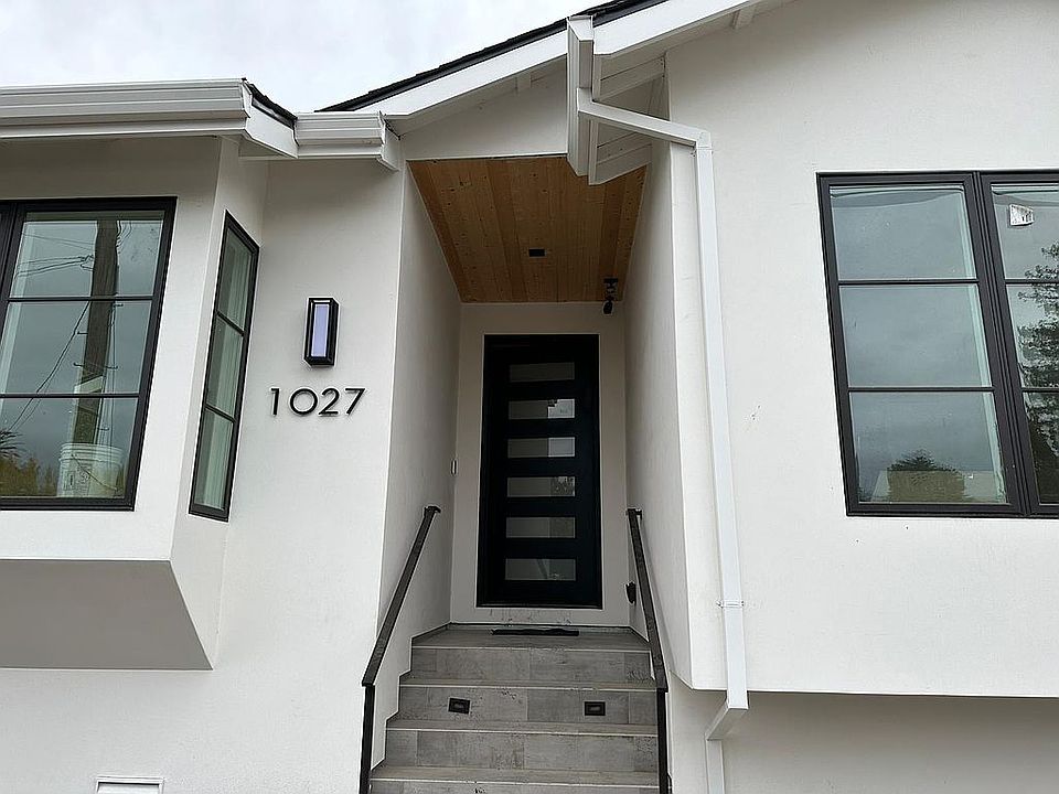 1st image of 1027 Amarillo Ave