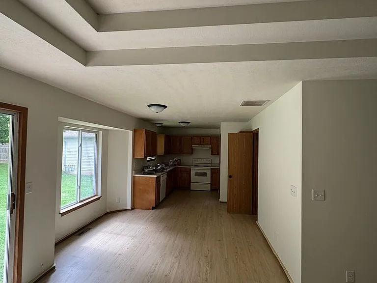 3078 S Overhill Ct — Photo 2