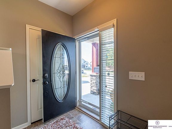 5th image of 4401 Edgerton Dr