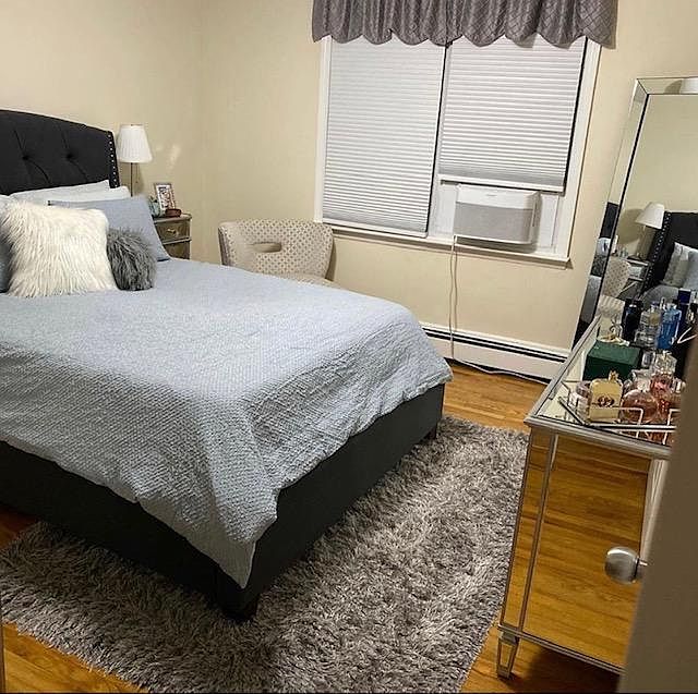 2nd image of 207 Sedgwick Ave #0