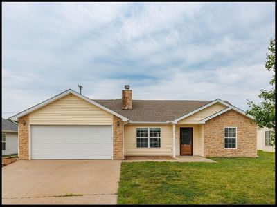 1507 Cloverleaf Dr, Warrensburg, MO, 64093