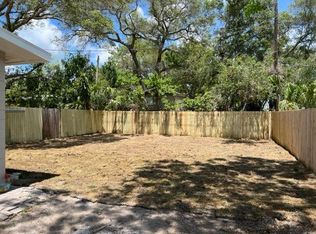 1154 Engman St #1/2, Clearwater, FL 33755