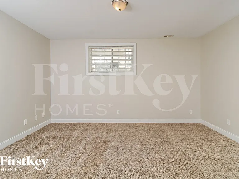 4104 Ballard Farm Rd — Photo 8