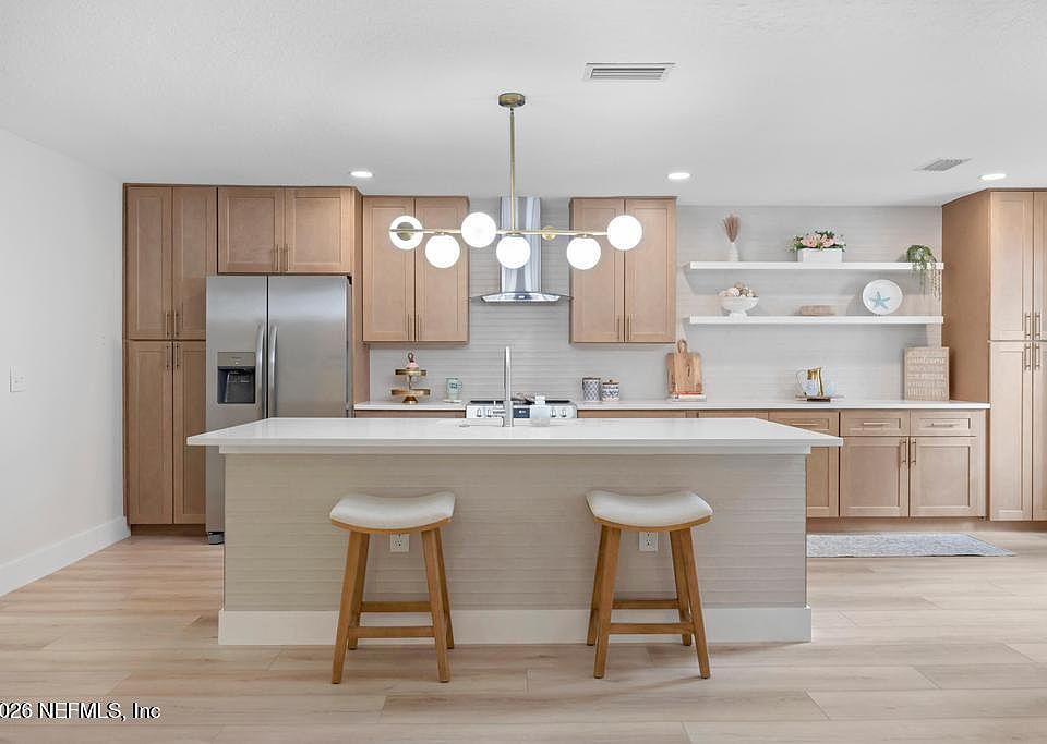 1st image of 138 BERMUDA Court