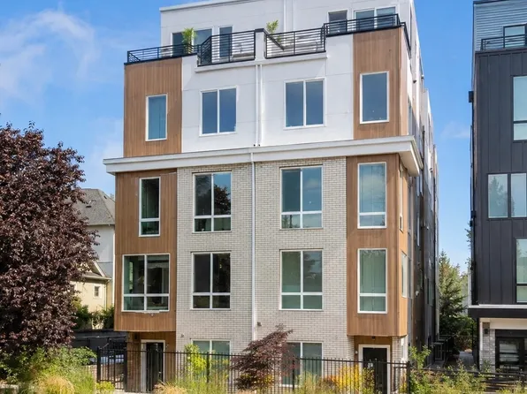 222 10th Avenue E #D, Seattle, WA 98102