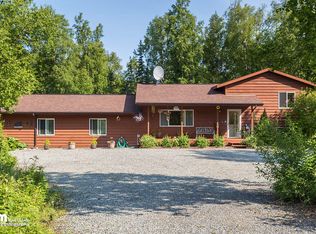 7671 N Goldcord Cir, Palmer, AK 99645