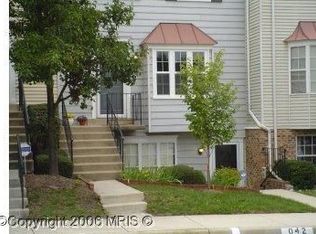 4230 Stockbridge Dr, Dumfries, VA 22025