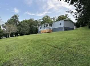 150 Stewarts Bend Ln, Hickman, TN 38567