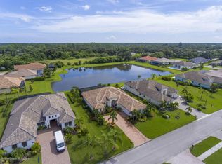 420 Sapphire Way SW, Vero Beach, FL 32968