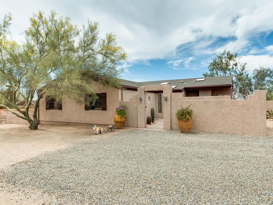 1st image of 6239 E Barwick Dr