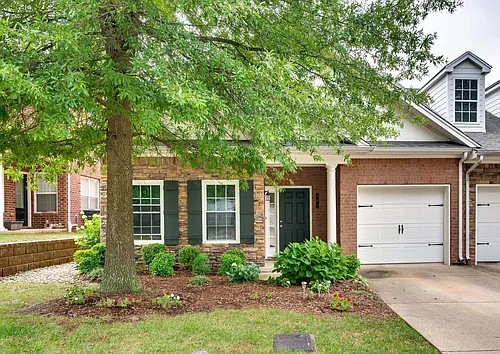 902 Catlow Ct Photo 1