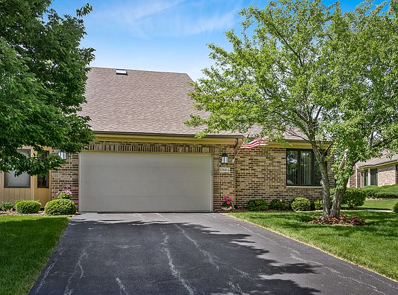 5th image of 10664 Brookridge Dr