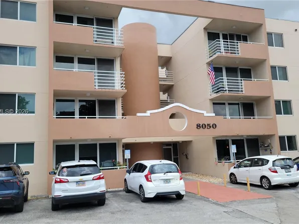8050 NW 8th St, Miami, FL