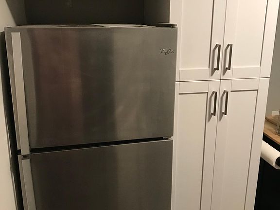 5th image of 211 S Melville Ave APT B