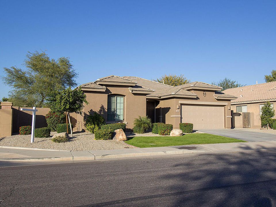 1st image of 164 W Oriole Way