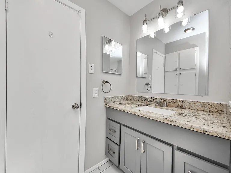 5602 Dryad Dr — Photo 35