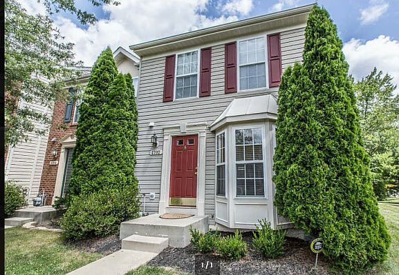 1st image of 1702 Bluffs Island Ct