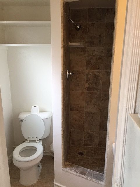 2nd image of 1263 S Orange St APT B