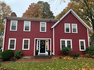23 Walton Ln, Wakefield, MA 01880