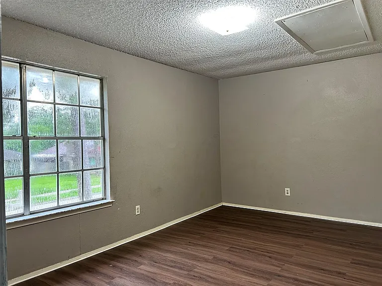 23122 Dew Wood Ln — Photo 4