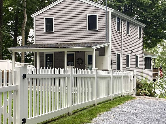 3rd image of 2935 Lake Dunmore Road