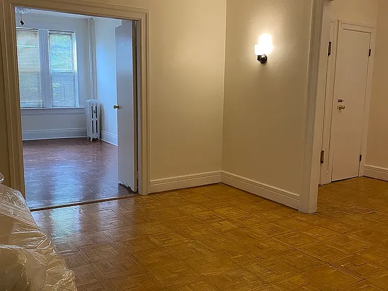 615 Rutland Rd #1 — Photo 5