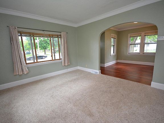 4th image of 7503 W Hayes Ave