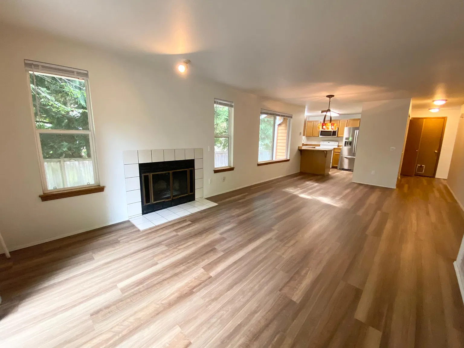 1016 234th Place SW — Photo 3