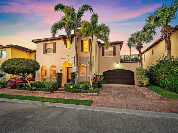 107 Via Poinciana Lane, Boca Raton, FL 33487