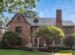 42 Broadview Dr, Saint Louis, MO 63105