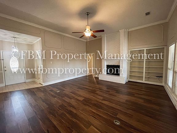 5th image of 2602 Saint Andrews Dr