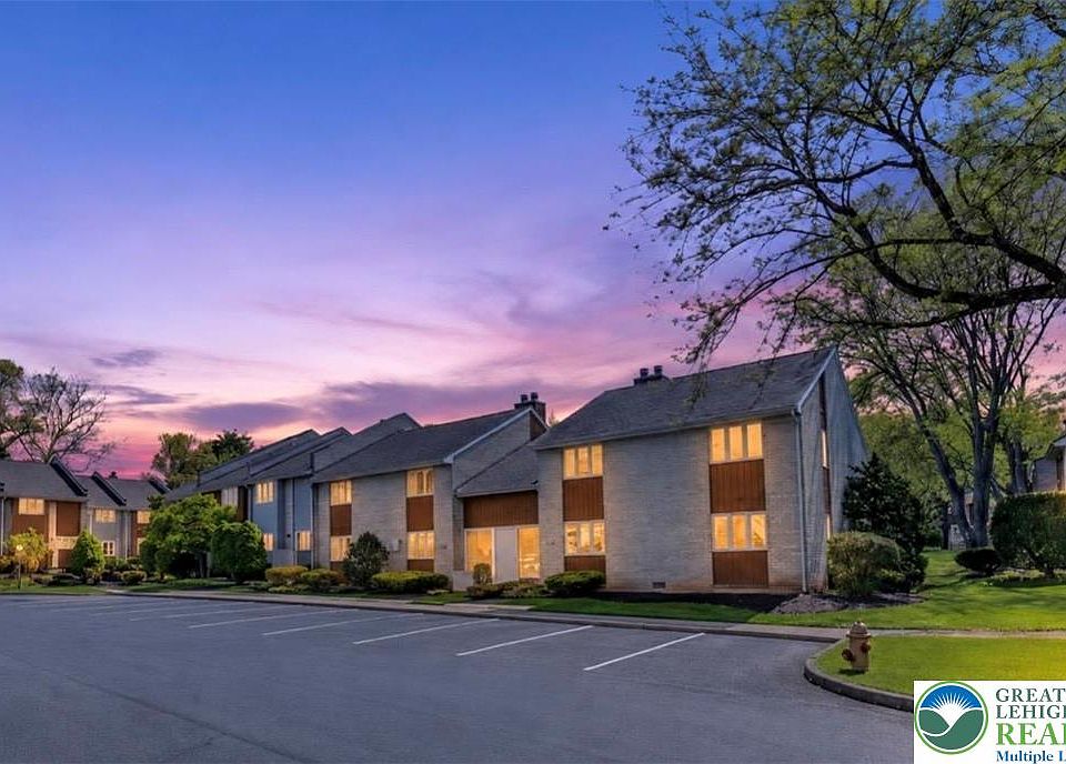 1st image of 371 Carver Dr APT C