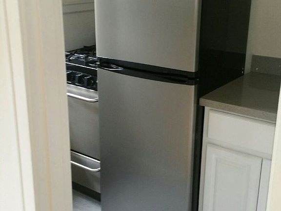 5th image of 955 Bush St APT 606