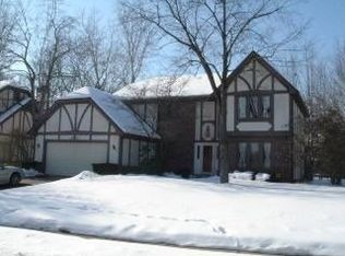 2537 Wealdstone Rd, Toledo, OH 43617