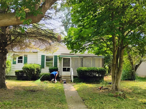 1232 Lynwood St, Marysville, MI 48040