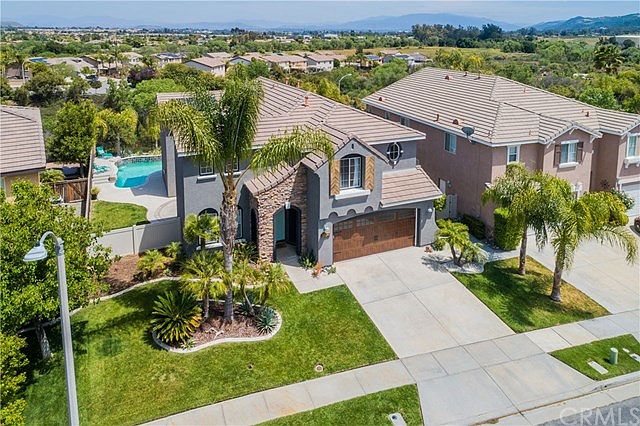 1st image of 38264 Pine Creek Pl