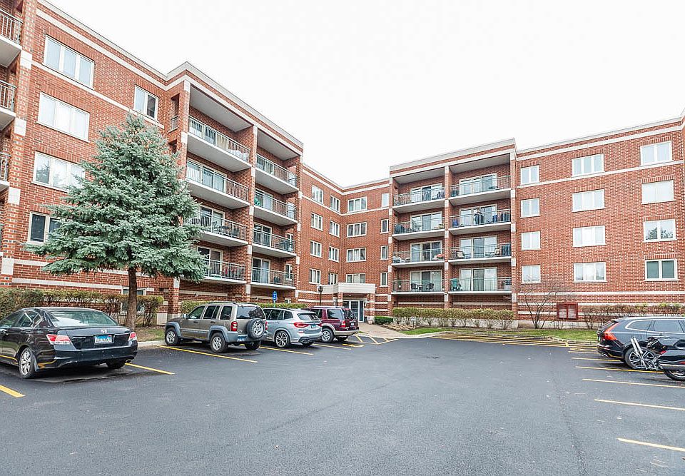 1st image of 6401 W Berteau Ave APT 317