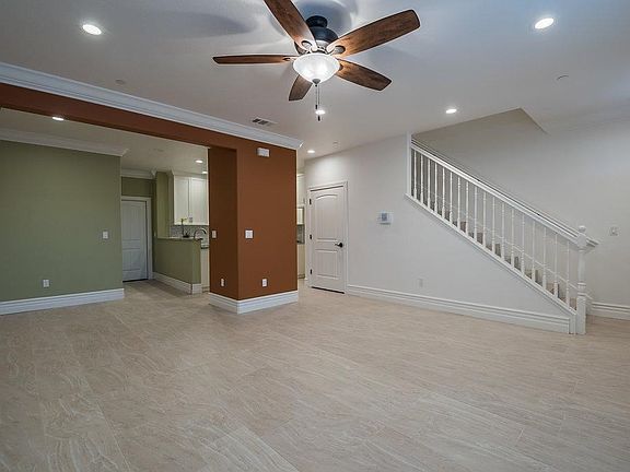 4th image of 2112 Tienda Dr