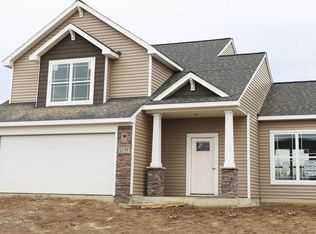 1239 Frascati Dr, Fort Wayne, IN 46825