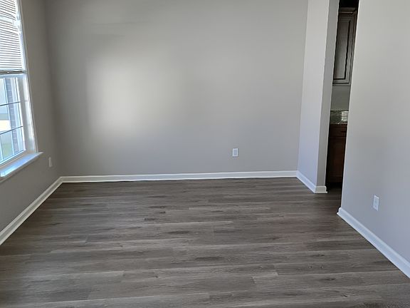 5th image of 12125 Eddington Pl