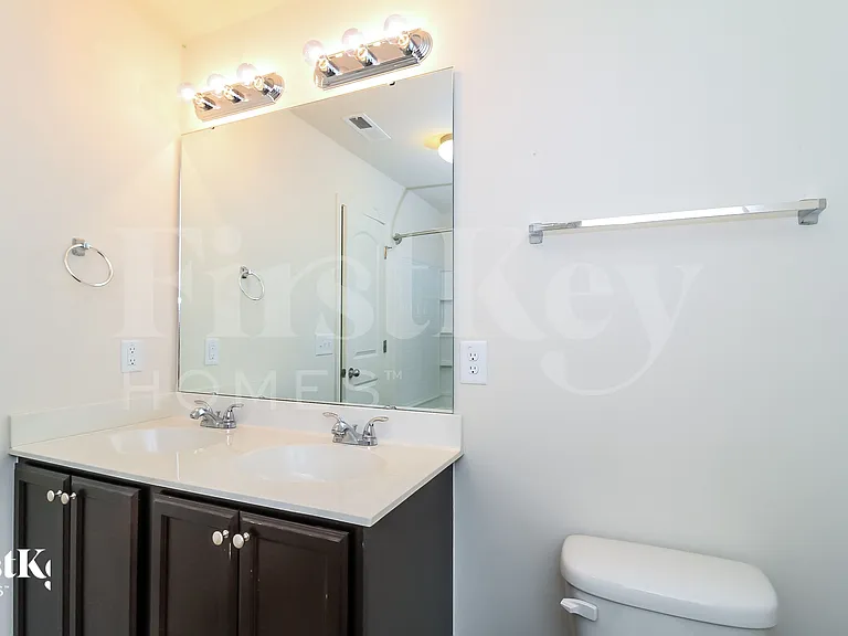 1909 Allyson Ave — Photo 10
