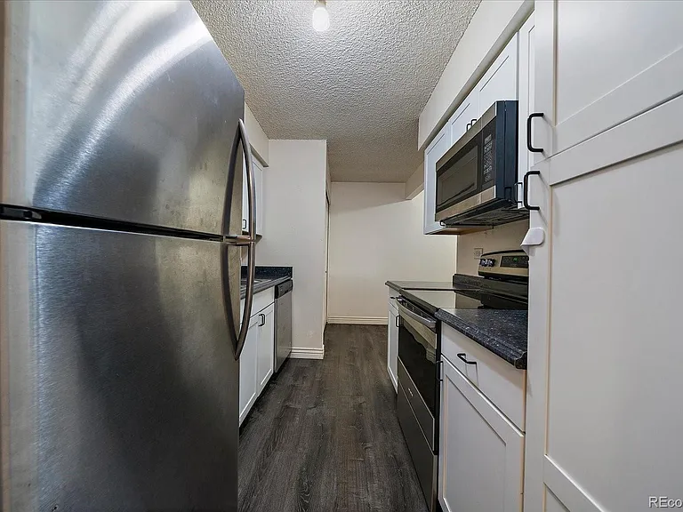 4569 S Lowell Blvd #B — Photo 8