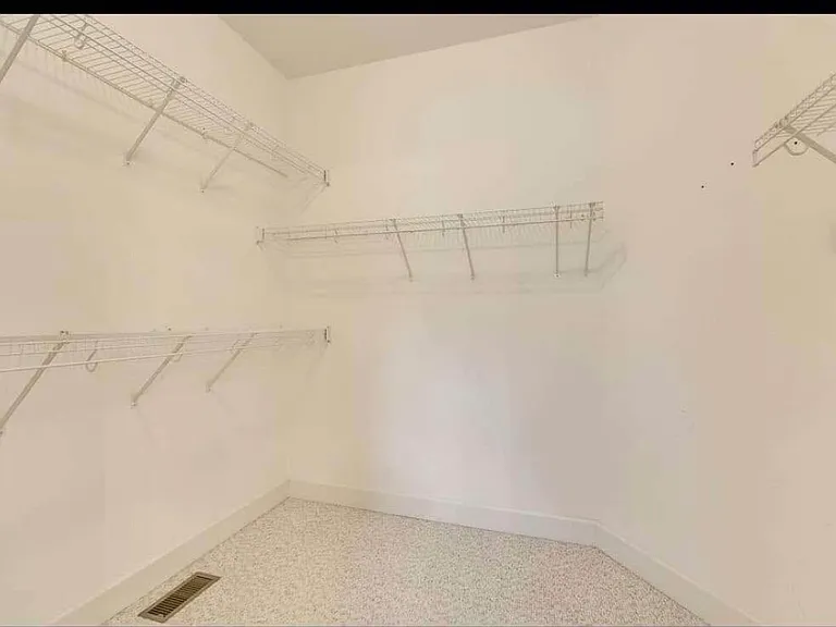 4133 Olivet Dr — Photo 11