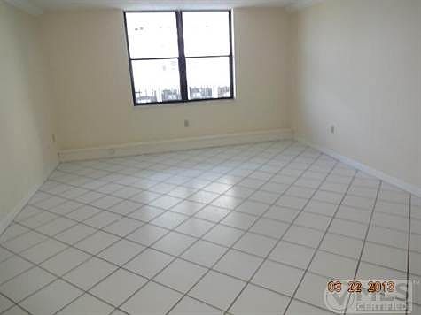 5th image of 3460 S Ocean Blvd #1110