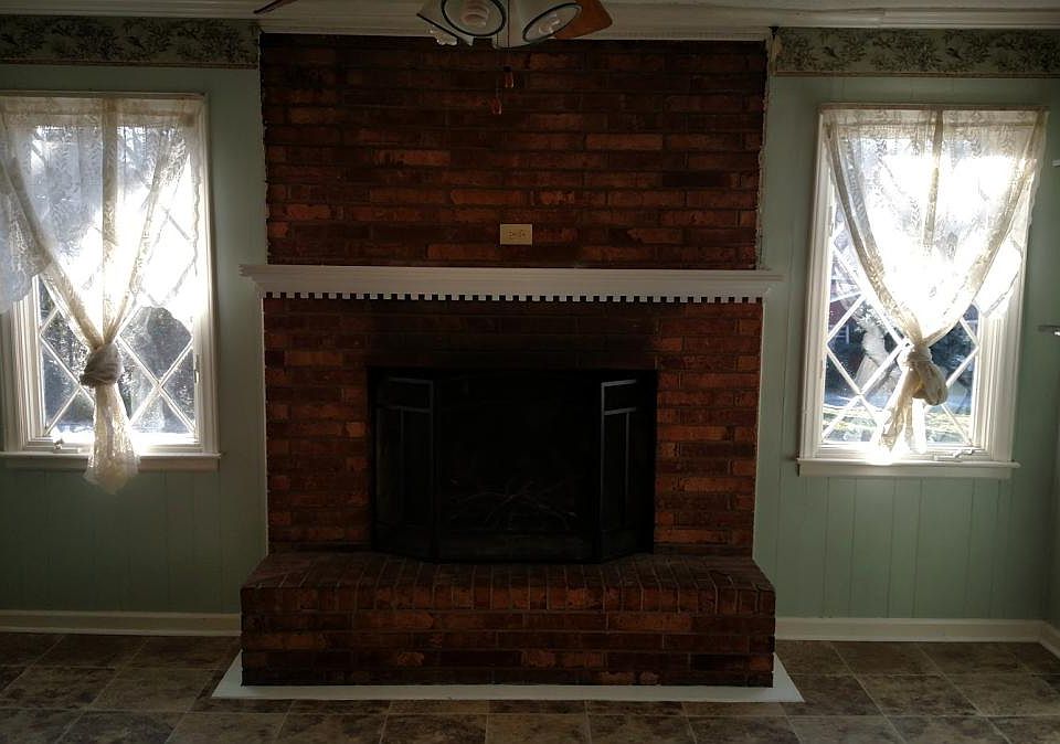 2nd image of 1721 Elder Ct