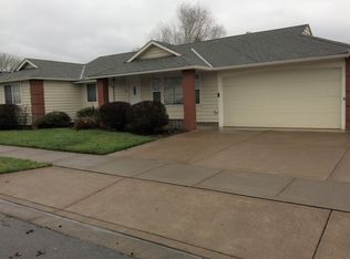 1543 T St, Springfield, OR 97477