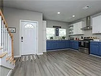 707 Garrett St #B