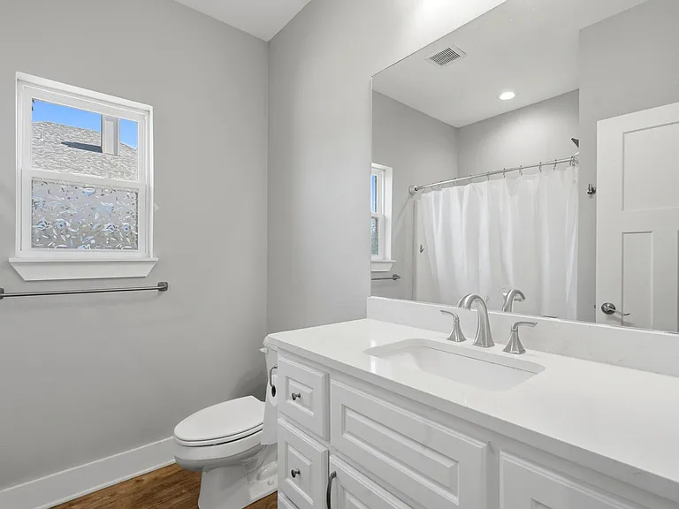 6609 Desert Willow Trl — Photo 22