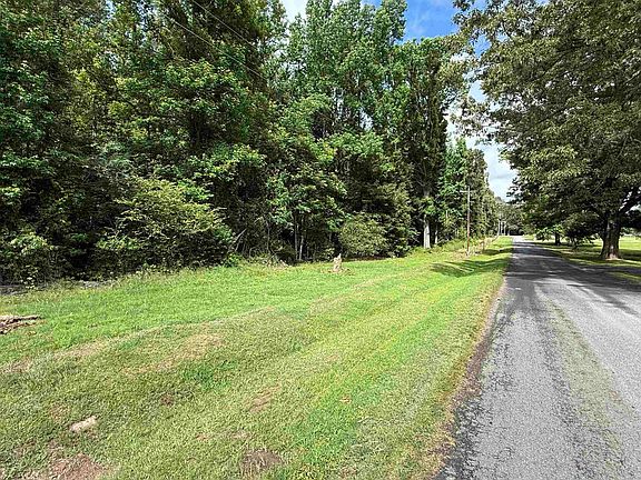 5th image of 0 Woodlawn Rd